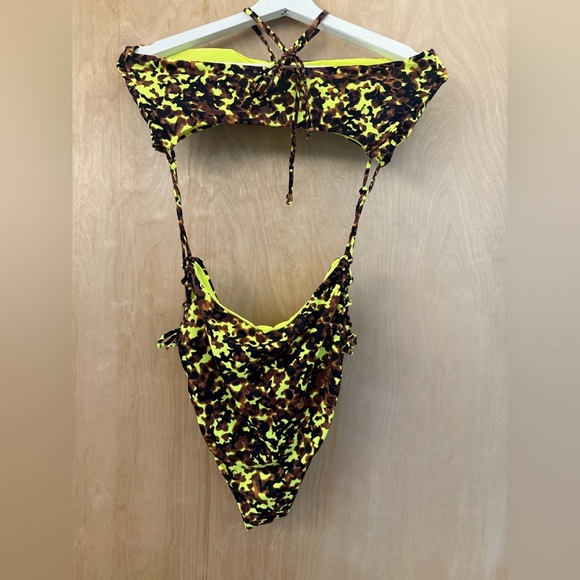 Bikini Labs Stylish Multicolor Women's Monokini Swimwear - Picture 11 of 15